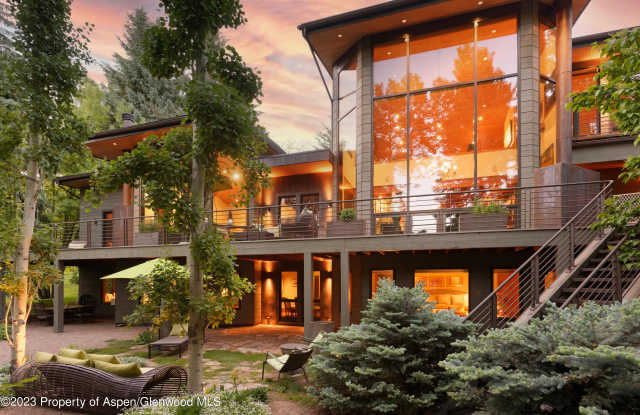 1575 Silver King Drive photos photos