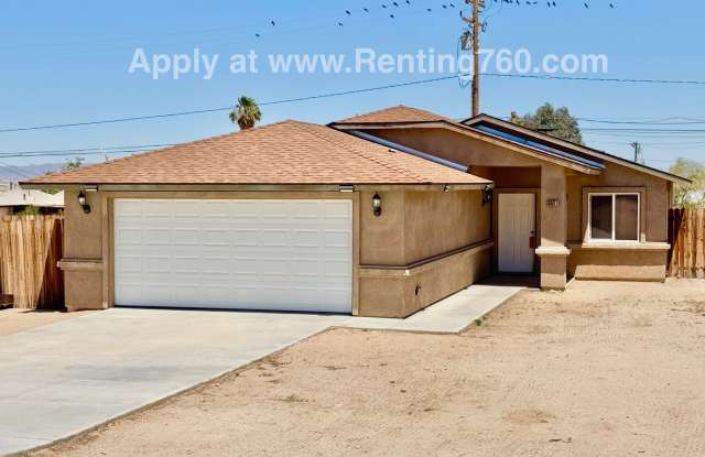 Modern 4 Bedroom 2 Bathroom Home photos photos