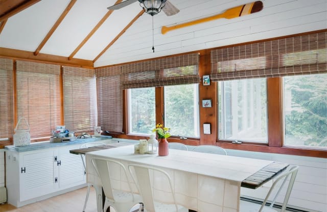 148 Park Road - 148 Park Road, Baiting Hollow, NY 11901