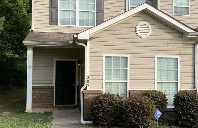 205 Shenandoah Drive photos photos