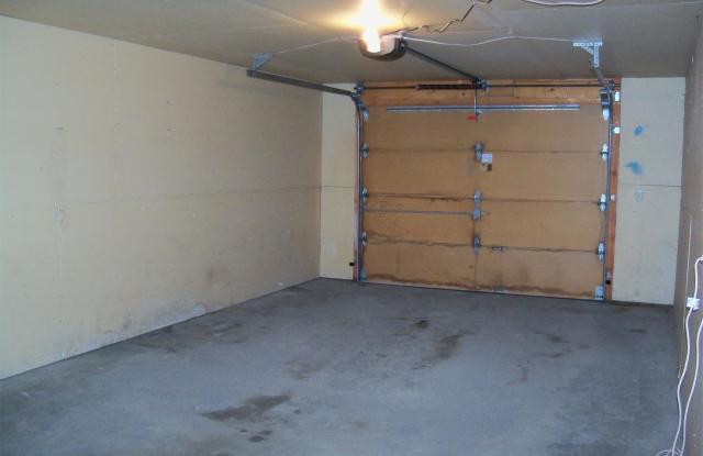 10 Almadin - A photos photos