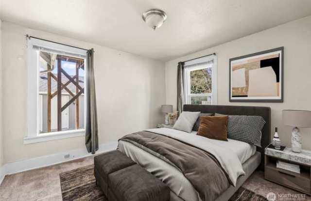 6401 S Pine St photos photos