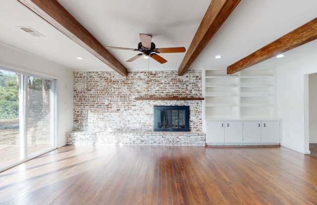 3 Bedroom 2 Bathroom Home for rent! Gallery 4