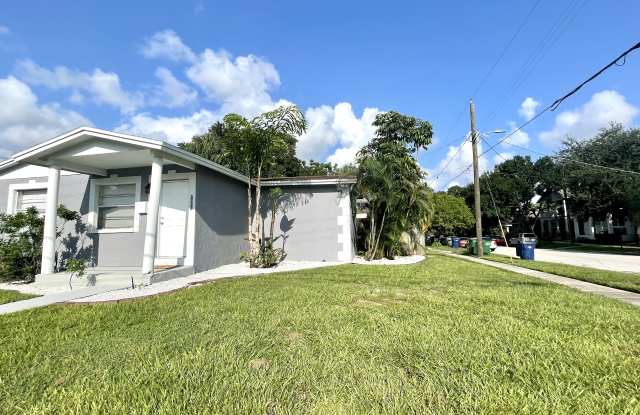 1901 N Albany Ave - 1901 North Albany Avenue, Tampa, FL 33607