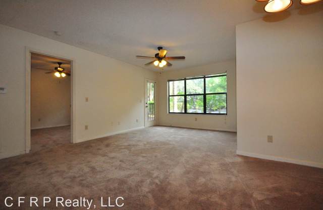 8683 Key Royale Ln #101 Gallery 3