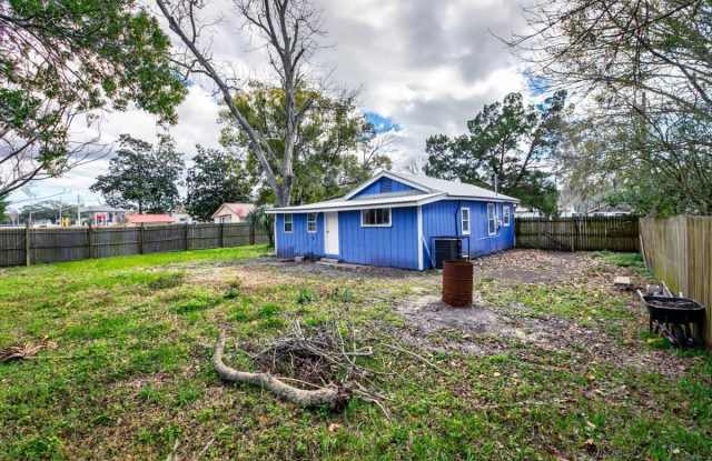 531 New Berlin Rd photos photos