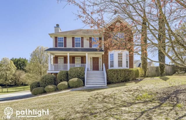 1582 Summit Pond Rd UNIT - 1582 Summit Pond Road, Snellville, GA 30052