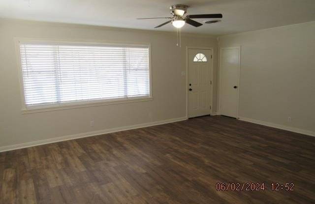 1920 Jefferson Ave. Gallery 3