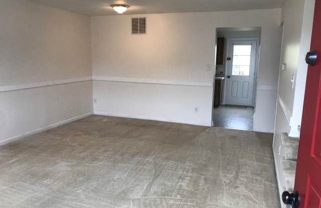 463 Longtowne Ct Gallery 3