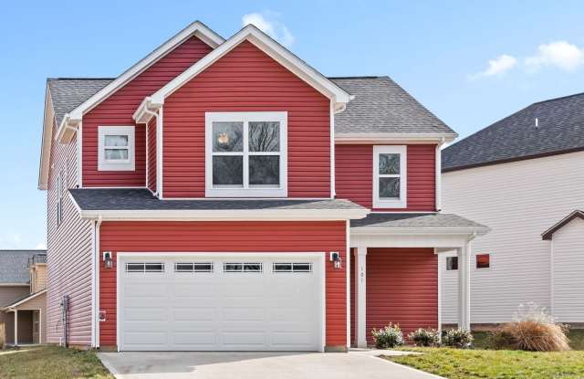 Pet Friendly Three Bedroom! Gallery 3