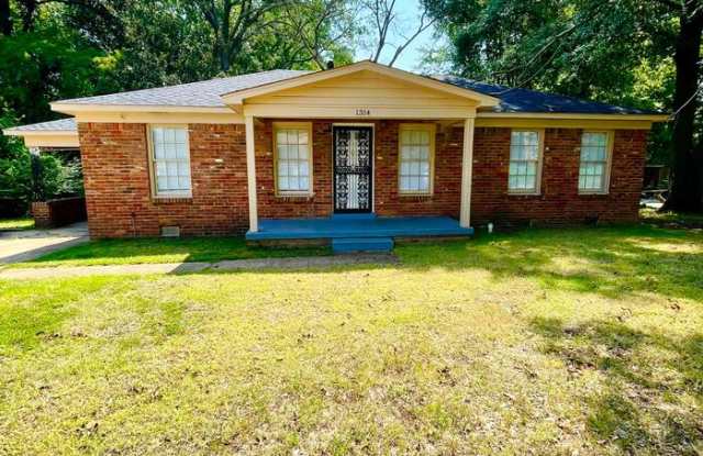 1314 Randall Drive photos photos