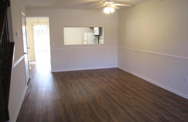 9602 LAMBETH CT Gallery 3