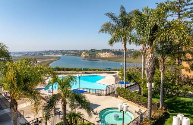 Park Newport Apartments photos photos