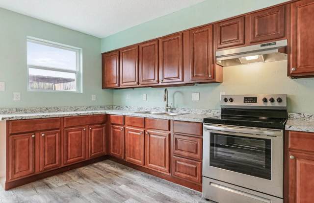 Modern 2BR Townhouse-Style Apartment | 1,010 Sq. Ft. | Renovated Interior | Westbank Expressway Location photos photos