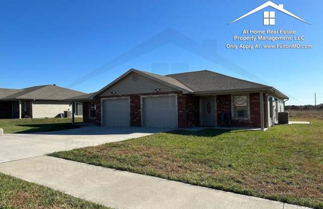 1301 Commons Loop Fulton, MO 65251 photos photos