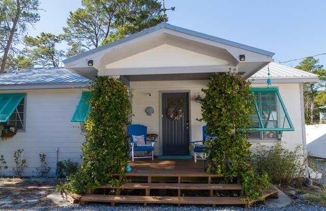 257 N Orange Street photos photos