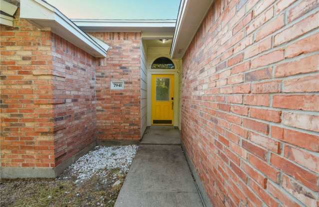 7941 Rock Crest Drive Gallery 3