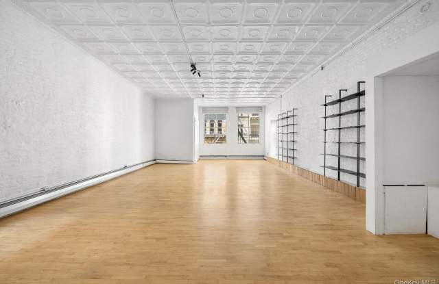 78 GRAND Street - 78 Grand Street, New York City, NY 10013 78 GRAND Street - 78 Grand Street, New York City, NY 10013