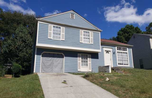 Nice 3BR Walking Distance to Lithonia High - 6272 Marbut Farms Trail, Redan, GA 30058