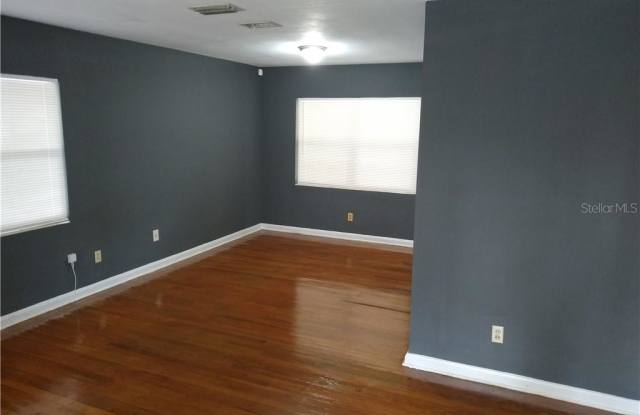 3132 RHONE DRIVE Gallery 2