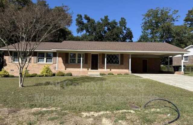 3136 Woodsen Cir Gallery 1