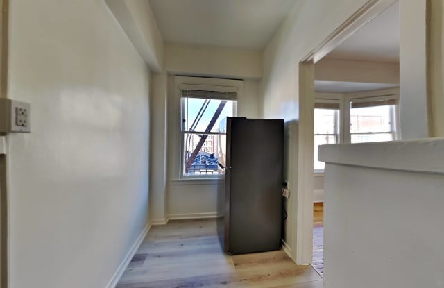 954 Geary St. Gallery 3