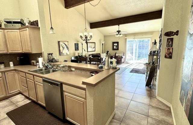 143 OAK GROVE DR - 143 Oak Grove Drive, Boerne, TX 78006