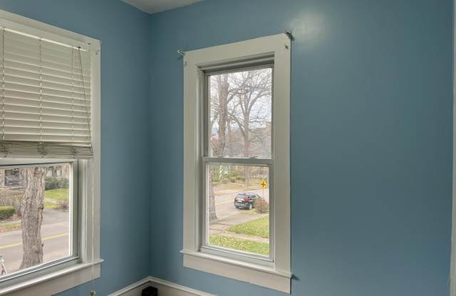 1528 Wyoming Avenue Gallery 3