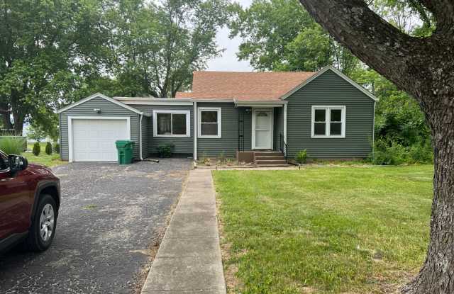 3 Bedroom House on 2 Acres - 5399 East State Road 45, Monroe County, IN 47408