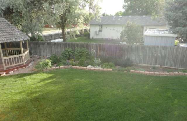 13218 Alcott Cir Gallery 2