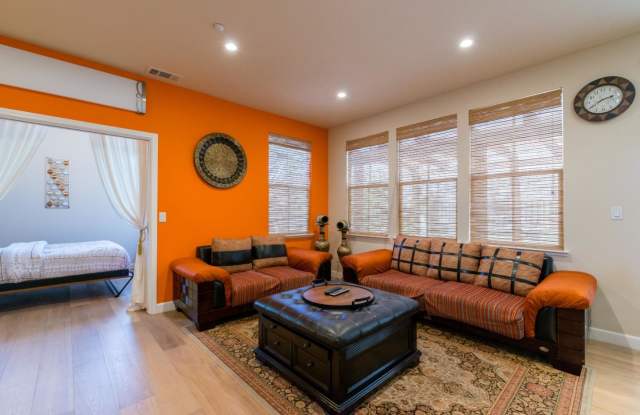 630 Pepperwood CT Gallery 4