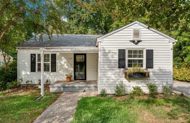 Available Now! Renovated 2bd/1ba Home 1.5 Miles from Downtown Durham with Detached Garage! Gallery 1