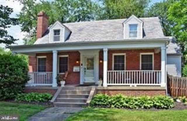 1809 FOREST GLEN Road Gallery 1