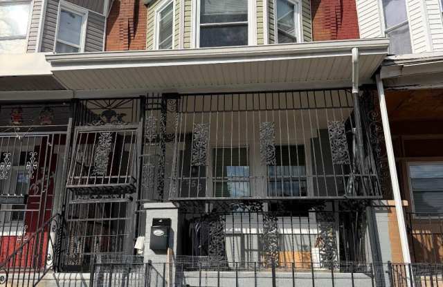 3956 N 7TH Street Gallery 1