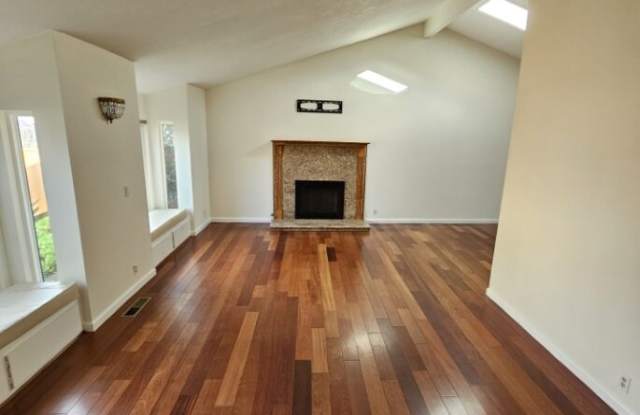 5686 Geranium Ct Gallery 4