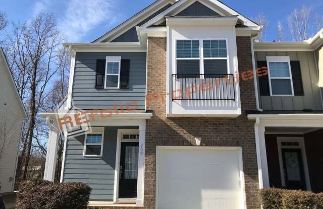 Great Location! 2 Story 3 Bedroom 1 Car-Garage End Unit Town Home with Community Pool @ 55 James at Midtown, Apex, Available Jan 4, 2026! photos photos