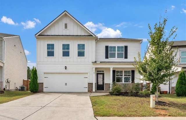 167 Fernbrook Trail Gallery 1