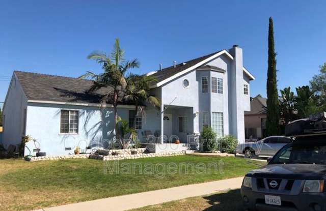 4517 E LAVANTE ST photos photos