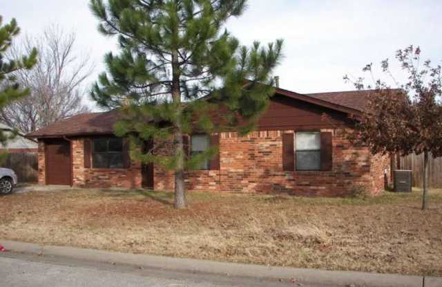 4 Bedroom 2 Bath Single Family Home photos photos