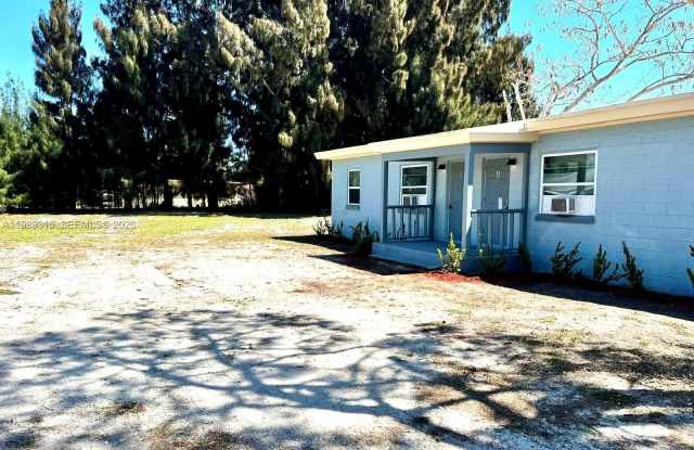 1308 N 21st St photos photos