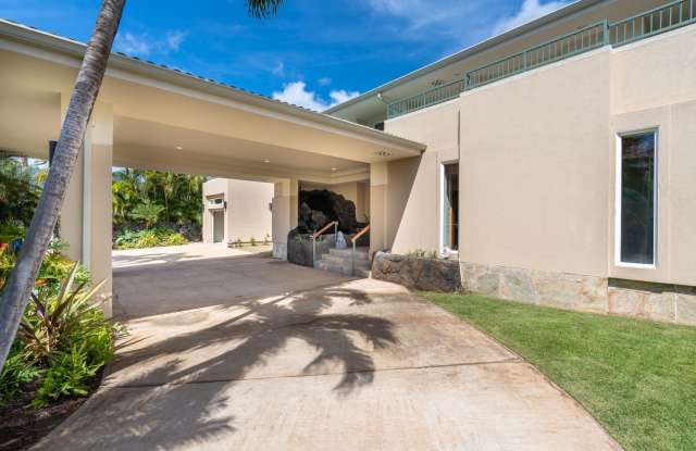 Portlock Paradise Gallery 3