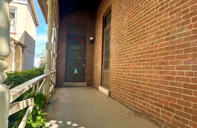 1116 North Street Gallery 4