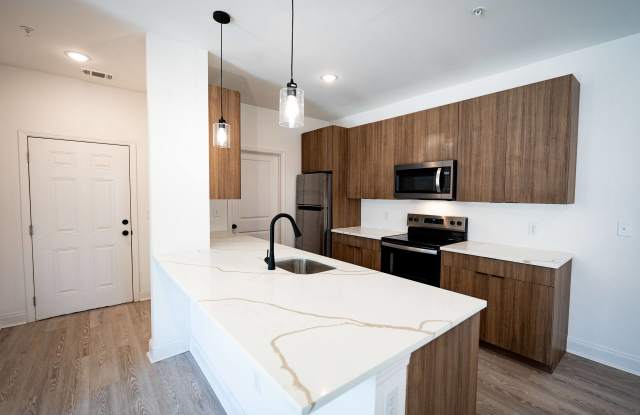 Premiere at Brunswick photos photos Premiere at Brunswick photos photos