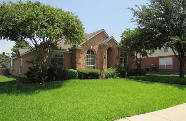 4305 Palmdale Drive Gallery 2
