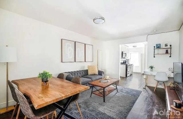 359 West 39th Street photos photos