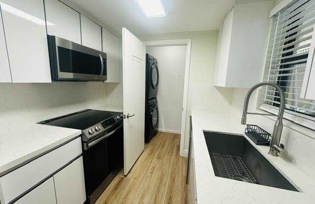 890 N Federal Highway photos photos