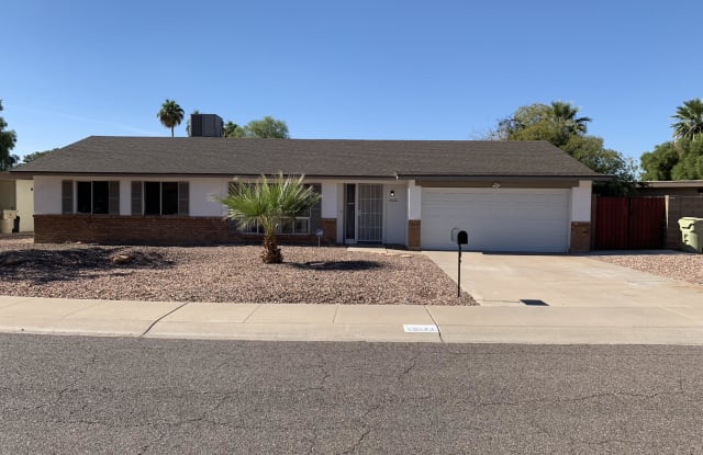 10622 N 45th Drive - 10622 North 45th Drive, Glendale, AZ 85304