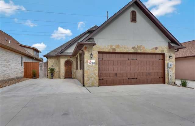 4108 South Texas Avenue - 4108 South Texas Avenue, Bryan, TX 77801