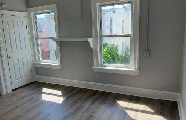 177 W Parmenter St photos photos