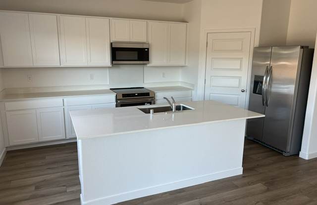 2132 Hesperian Drive Gallery 2